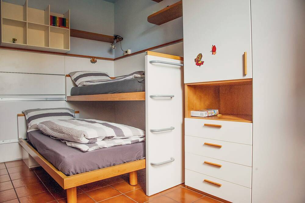 Ganze Wohnung, Zentral und ruhig gelegene 3½-Zimmer-Wohnung mit herrlicher Seesicht in Cannero, Cannero Riviera