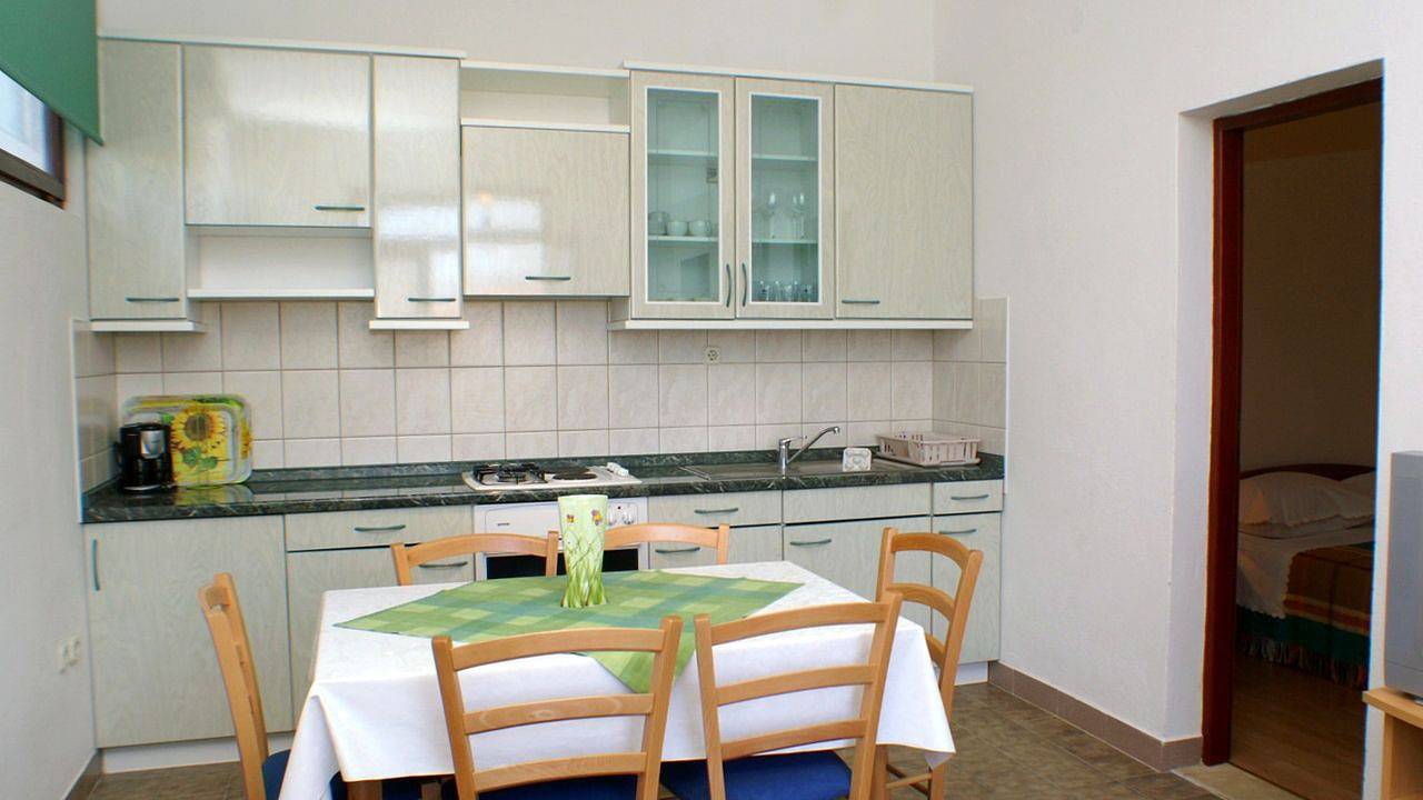 Ganze Ferienwohnung, Ferienwohnung für 4 Personen (46 m²) in Arbanija in Arbanija, Ciovo