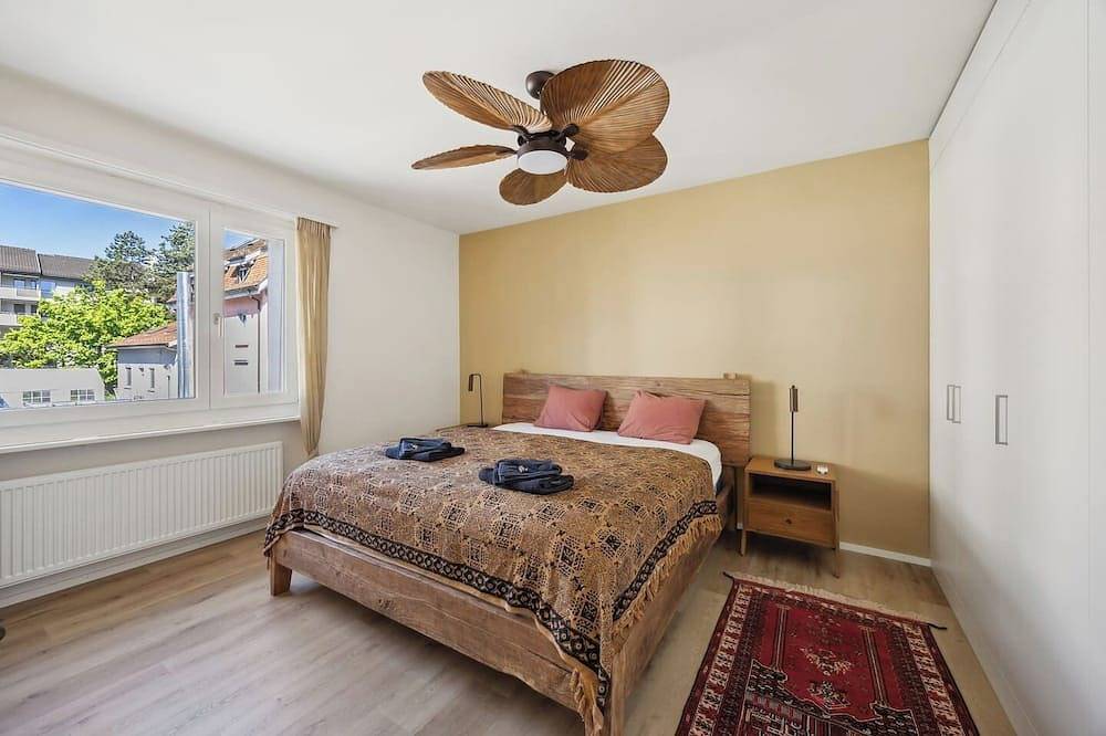 Entire apartment, Chic 2Br in Oerlikon - Near Zurich City (203-16) in Zurich, Zurich Prealps