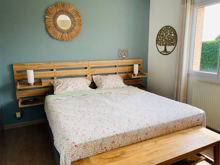 Location de vacances pour 5 personnes, avec piscine et terrasse dans Blyes - 3