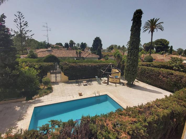 Ferienwohnung für 4 Personen, mit Pool und Terrasse, kinderfreundlich in Estepona