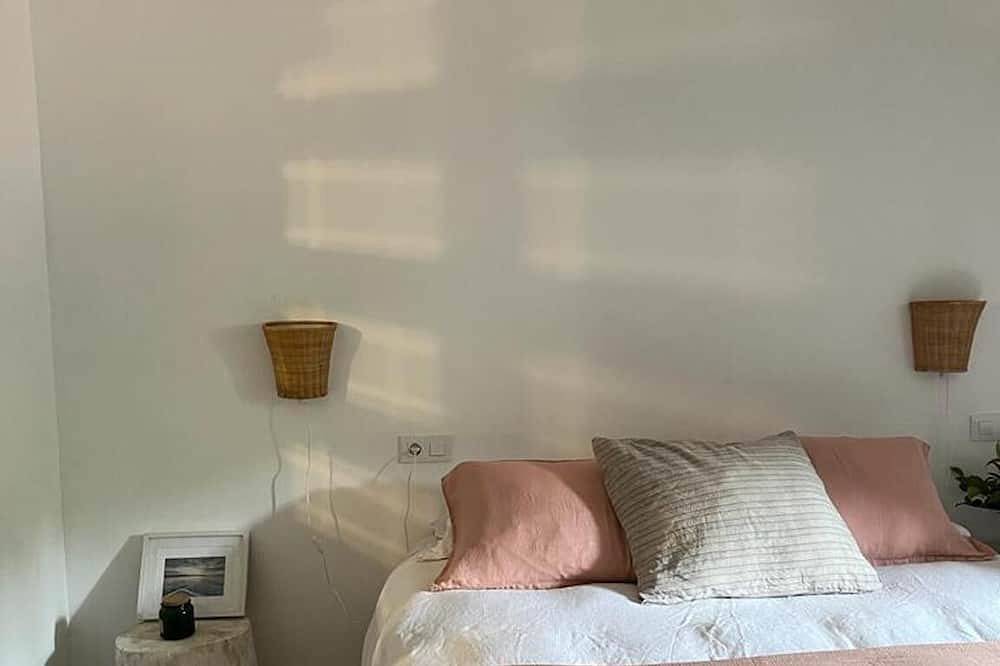 Doni Beach House, Doniños Strand in Ferrol, Costa de Galicia