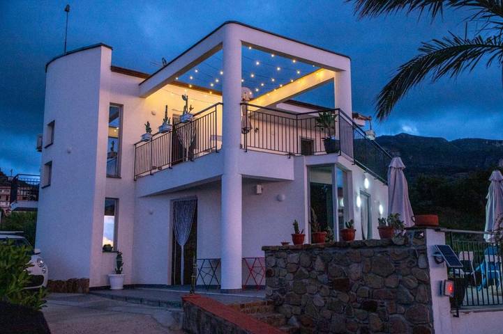Bed and breakfast per 2 persone, con panorama e giardino - 1
