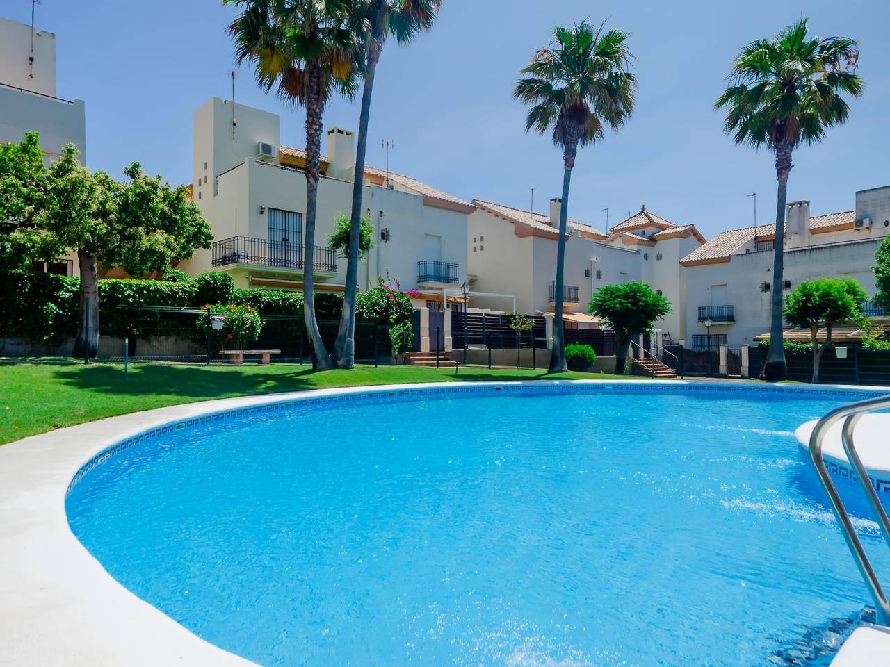 House next to Las Redes beach in Playa De Las Redes, El Puerto de Santa María