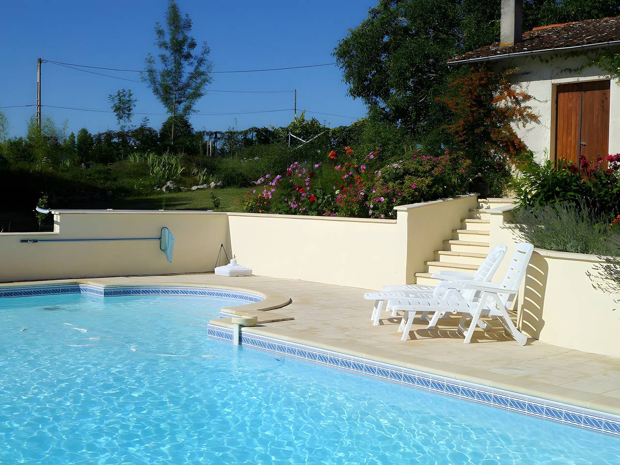 Dog-Friendly Retreat for Couples in Penne-d'Agenais, Villeneuve-sur-Lot region