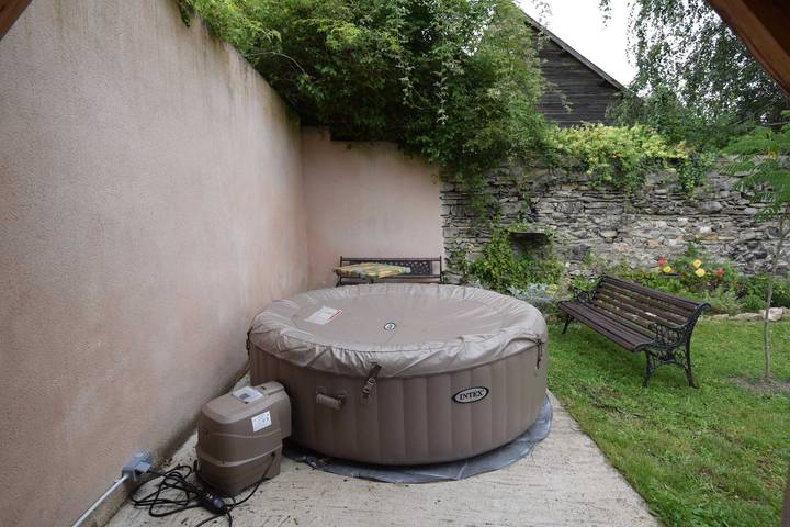 Location de vacances pour 6 personnes, avec terrasse à Souvigny - 3