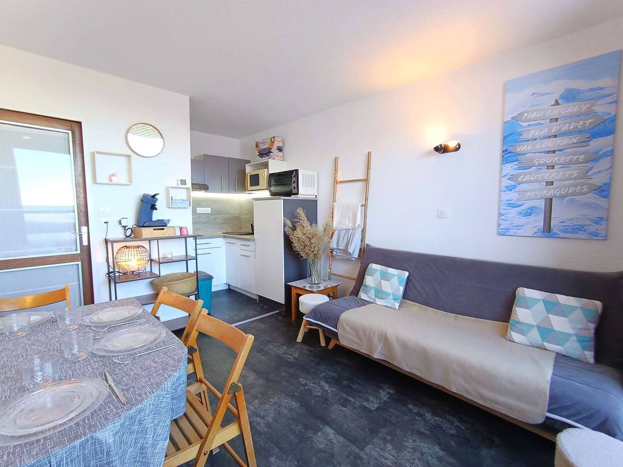 Entire studio, Studio with balcony, slope view - 4 guests in Piau-Engaly, Aragnouet