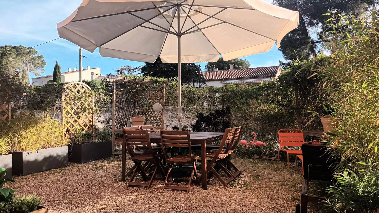 Apartamento entero, Playa cerca, 6 camas, todas las comodidades caminando, WIFI, jardín in Saint-Mandrier-sur-Mer, Costa mediterránea (Francia)