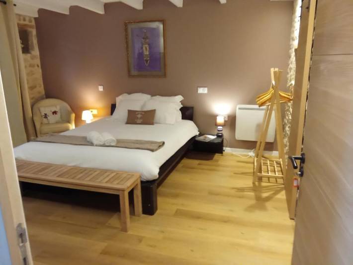 Chambre d’hôte pour 2 personnes, avec terrasse et jacuzzi