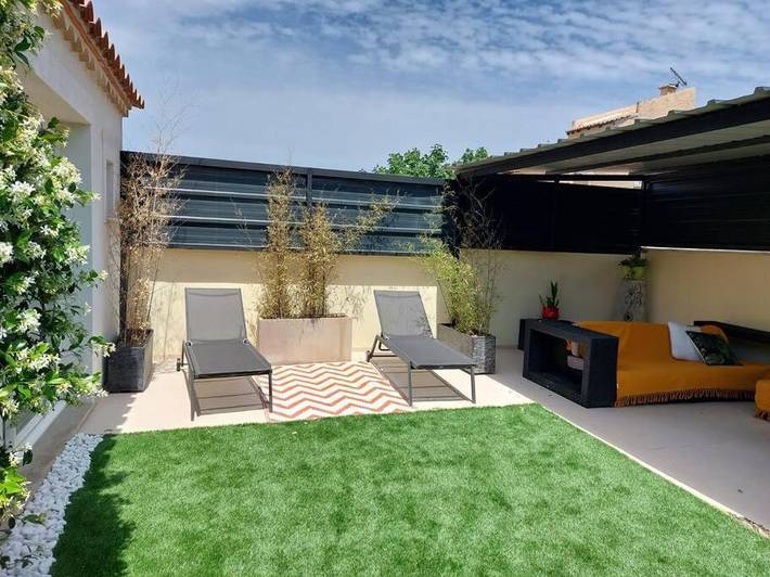 Location de vacances pour 4 personnes, avec jardin à Redessan - 3