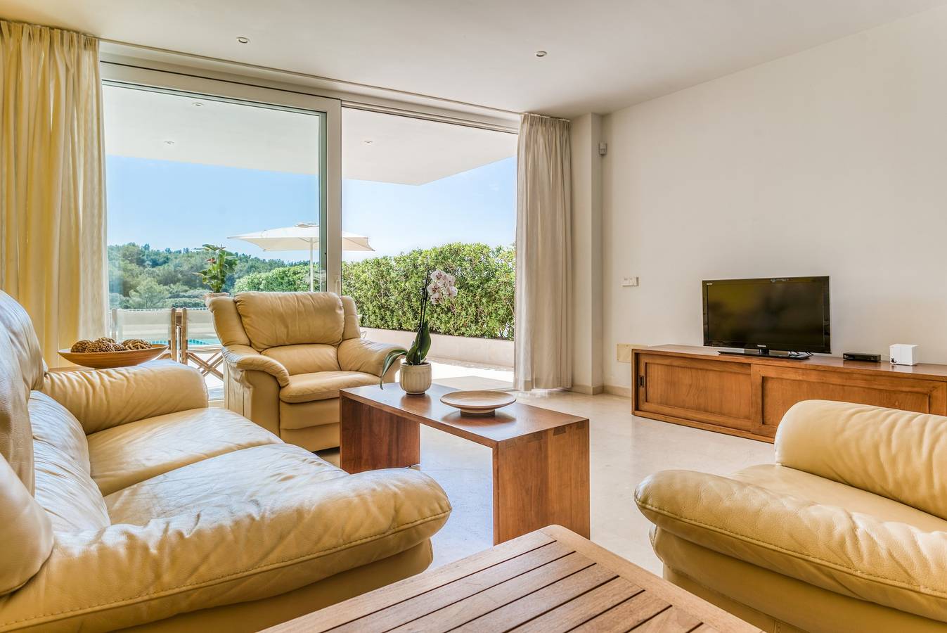 Villa Mar am Meer mit Meerblick, Pool, Wlan, Garten und Terrasse in Cala Blanes, Ciutadella
