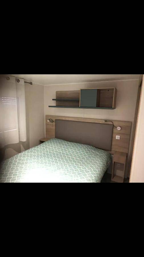 Gîte pour 3 personnes, avec terrasse dans Étouars