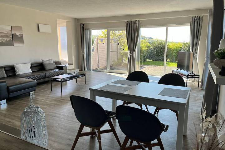 Ferienwohnung für 2 Personen, mit Terrasse und Garten, mit Haustier