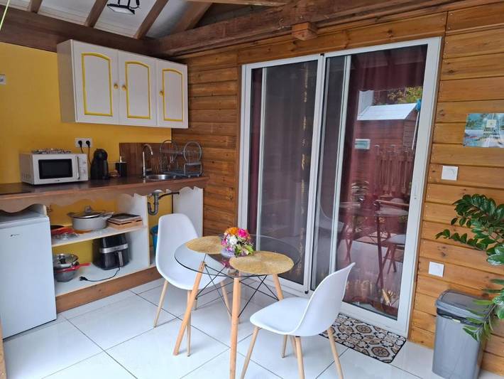 Maison d’hôte pour 2 personnes, avec jacuzzi ainsi que piscine et terrasse à Saint-Claude (Guadeloupe) - 3