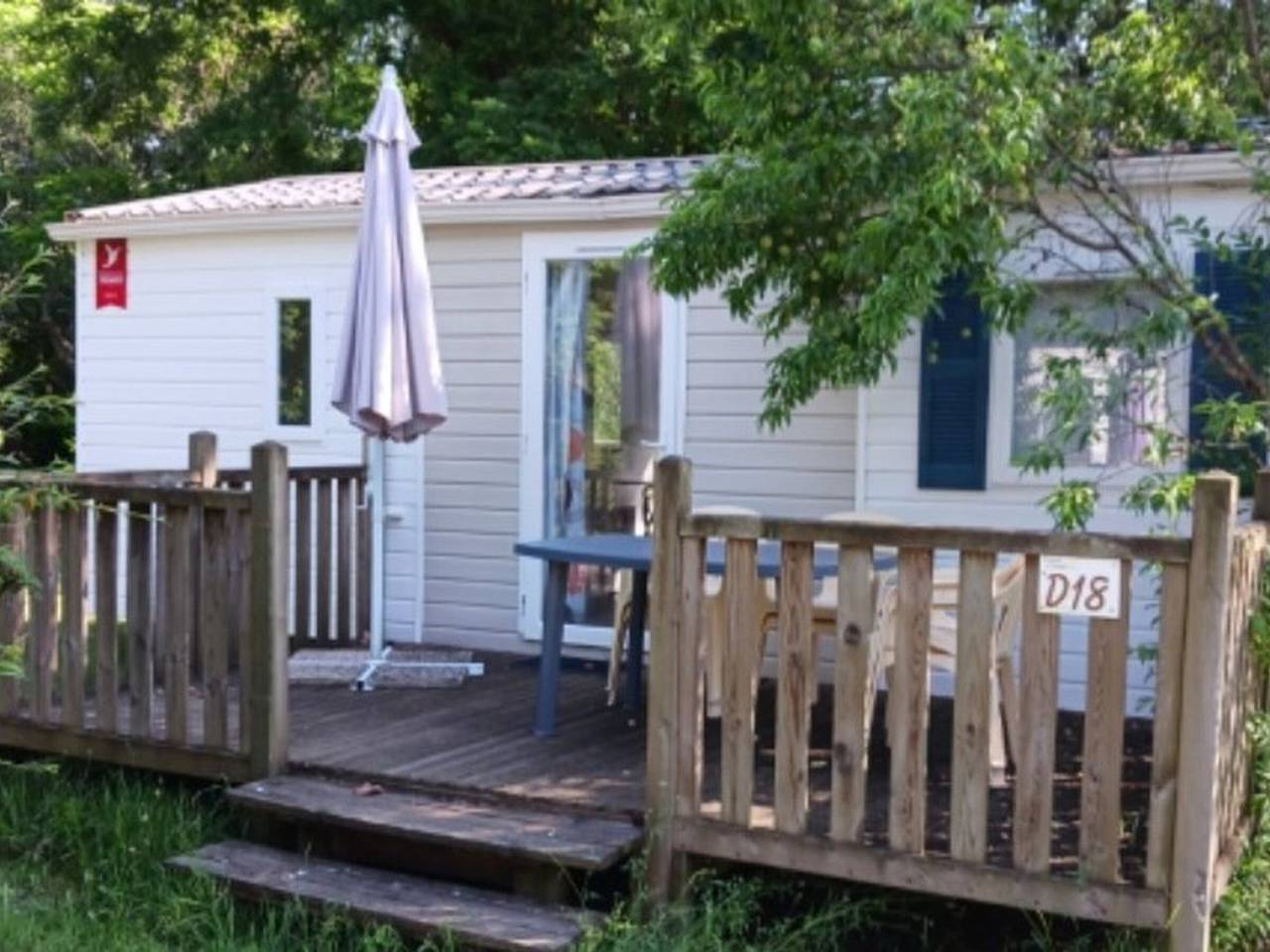 Mobil home confortable pour 5 avec terrasse in Monceaux-sur-Dordogne, Région de Tulle