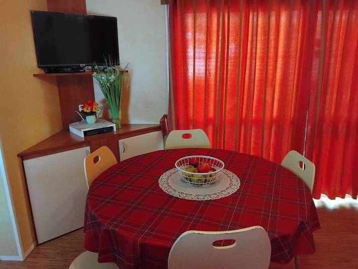 Gîte pour 6 personnes, avec jardin et vue à Lougratte - 4