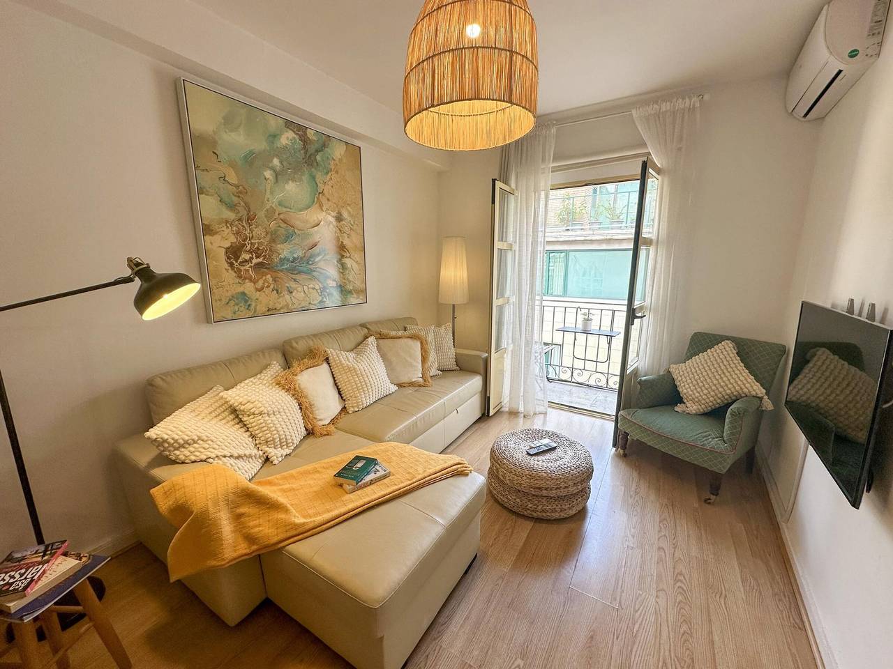 Appartement entier, Appartement lumineux 2 chambres avec vue cathédrale à Málaga in Malaga Centro Historico, Malaga
