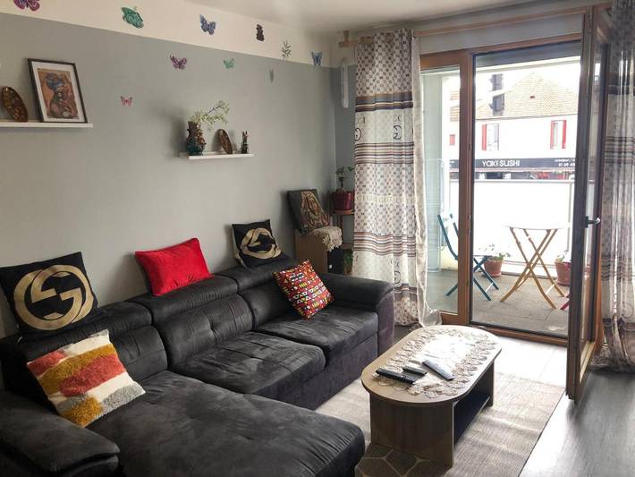 Gîte pour 8 personnes, avec jacuzzi ainsi que balcon et piscine, adapté aux familles à Juvisy-sur-Orge - 4