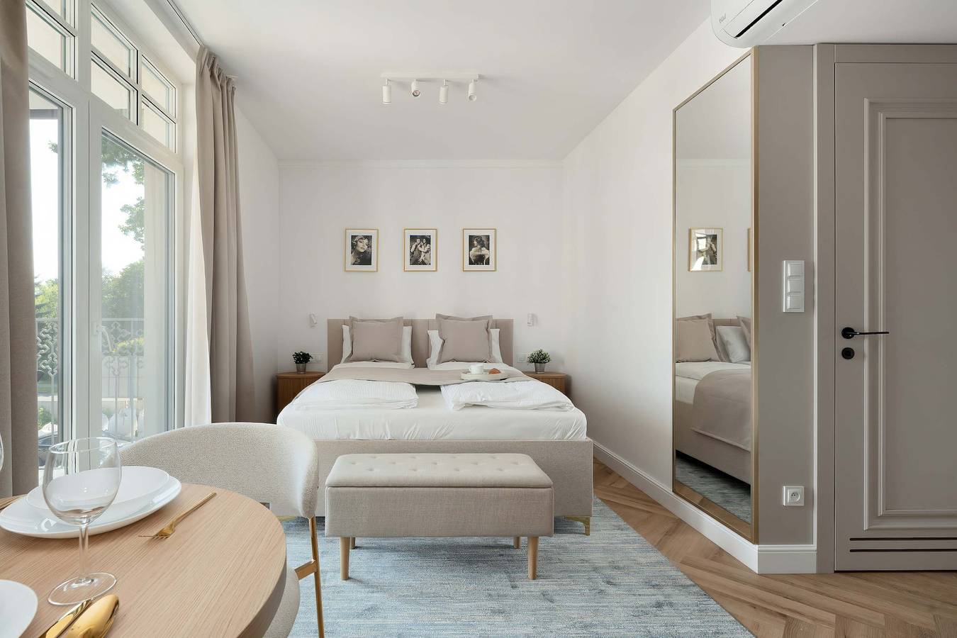 Ganze Ferienwohnung, Elegant Studio with a Balcony | Near the Spa Park in Ciechocinek, Kujawien-Pommern