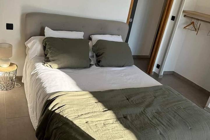 Location de vacances pour 8 personnes, avec terrasse et jardin à Barbaggio - 3