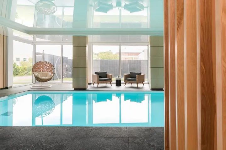 Hotel für 2 Personen, mit Terrasse und Pool sowie Sauna und Whirlpool, mit Haustier - 1