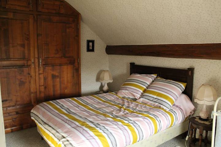 Gîte pour 7 personnes, avec terrasse et jardin dans Mareuil En Brie - 4