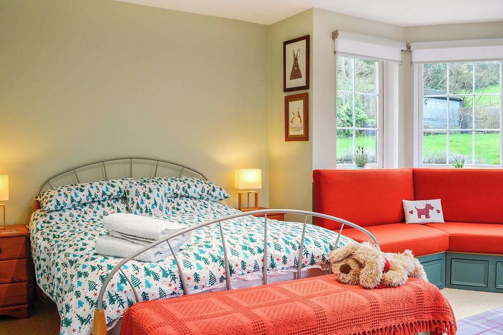 3 Schlafzimmer Unterkunft in New Galloway in Loch Ken, Dumfries und Galloway