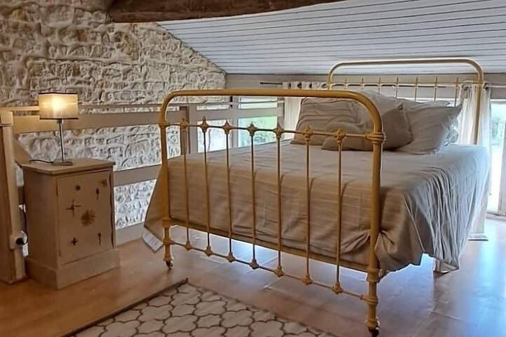 Gîte pour 4 personnes, avec terrasse et jardin à Lesparre-Médoc - 3