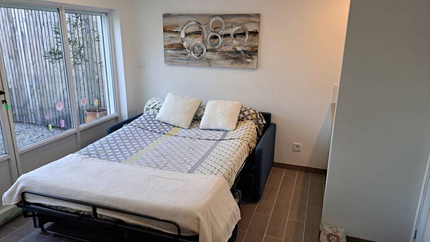 Gîte pour 2 personnes, avec jardin à L'Isle-sur-la-Sorgue - 3