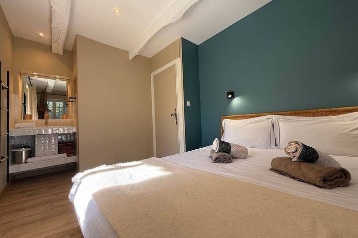 Location de vacances pour 8 personnes, avec jardin à Saint-Paul-la-Roche - 3