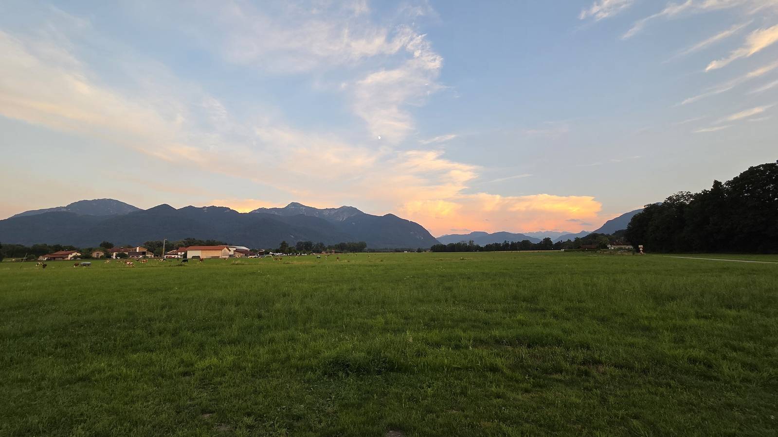 Ganze Ferienwohnung, Ferienwohnung Lederer - Ferienwohnung 90 qm mit Balkon in Übersee, Chiemsee