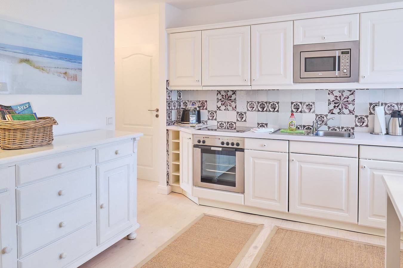 Ganze Wohnung, Dieses friesische Domizil befindet sich in ruhiger Lage im Ortsteil Keitum. in Keitum, Sylt (Gemeinde)