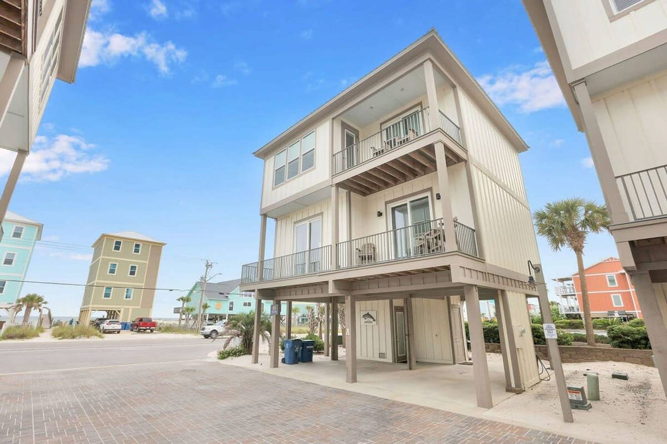 Life s Porpoise  A steps from beach  pool in Gulf Shores, Mobile Bay