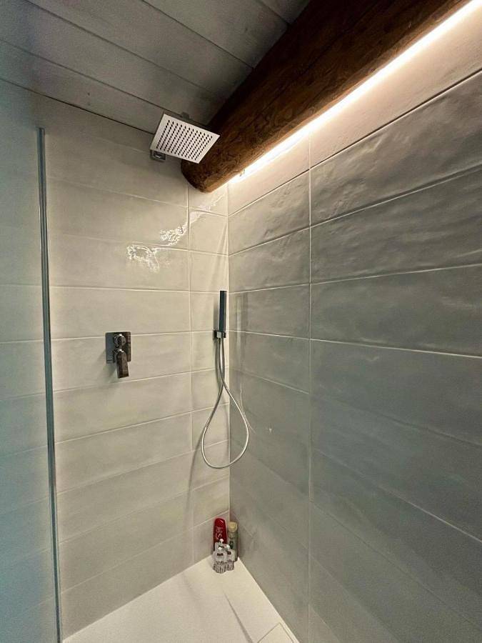 Chambre d’hôte pour 3 personnes, avec jardin et vue sur le lac ainsi que vue et piscine, animaux acceptés à Bolsena - 4