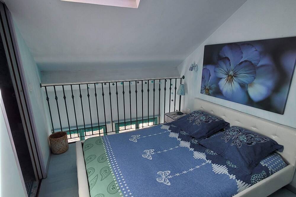 Appartement entier, Studio en duplex totalement indépendant in Milly-la-Forêt, Parc naturel régional du Gâtinais français