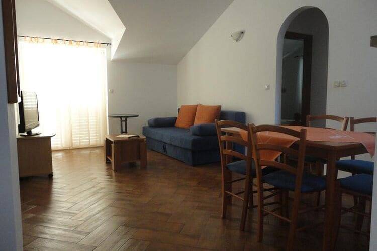 Appartement entier, Apartments Marija Slano- Two-Bedroom Apartment with Balcony and Sea View - 2 (B) in Slano, Dubrovnik-Neretva