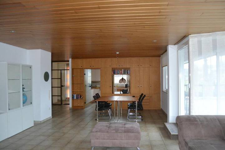Ferienwohnung für 6 Personen, mit Balkon und Terrasse sowie Garten in Burscheid