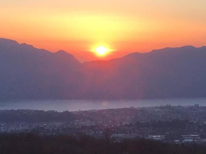 Appartement de vacances pour 4 personnes, avec vue ainsi que vue sur le lac et jardin
