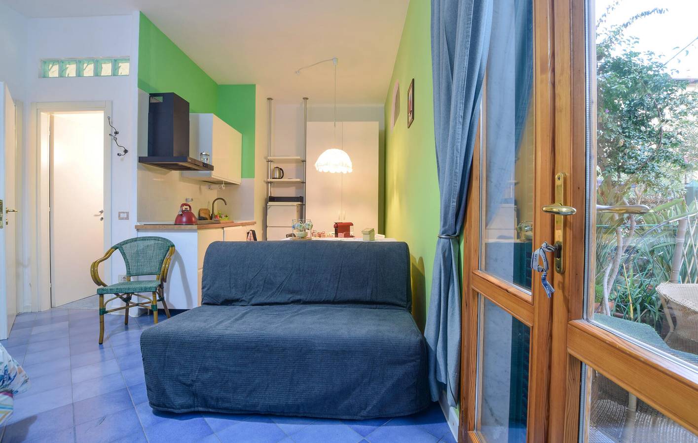 Apartamento vacacional entero, Acogedor apartamento con jardín a 2 km de la playa - WiFi, aire acondicionado in Viareggio, Costa de la Maremma