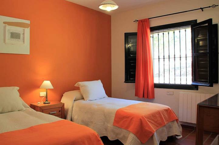 Gîte pour 5 personnes, avec jardin et balcon à Beas de Segura - 3