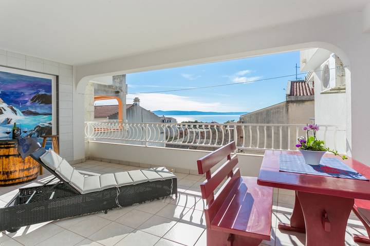 Ferienwohnung für 4 Personen, mit Balkon/Terrasse in Tucepi