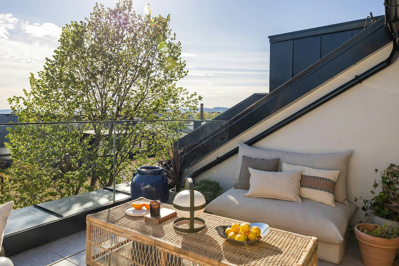 Ganze Wohnung, Dachgeschoss mit Dachterrasse am St. Hanshaugen in St. Hanshaugen, Oslo