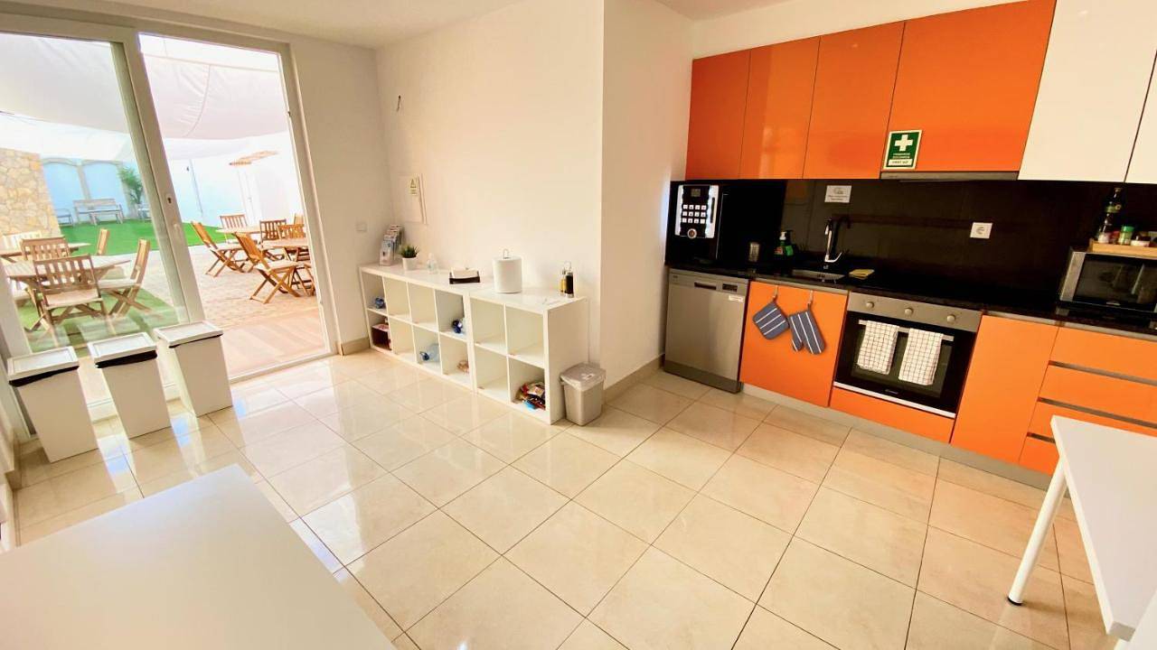 Casa Amarela Guesthouse in Albufeira, Faro District