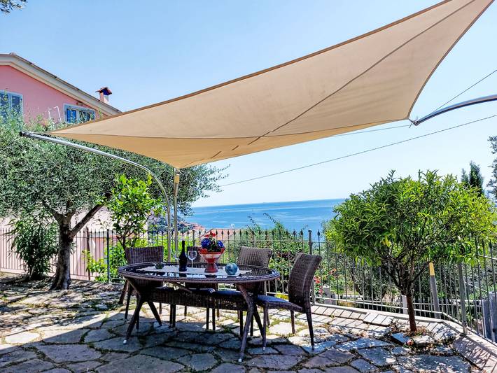 Ferienwohnung für 4 Personen, mit Garten und Balkon