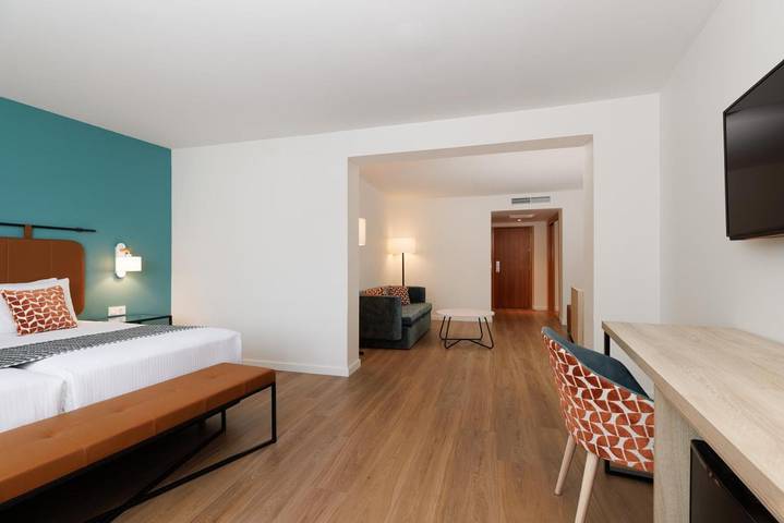 Hotel für 2 Personen, mit Pool
