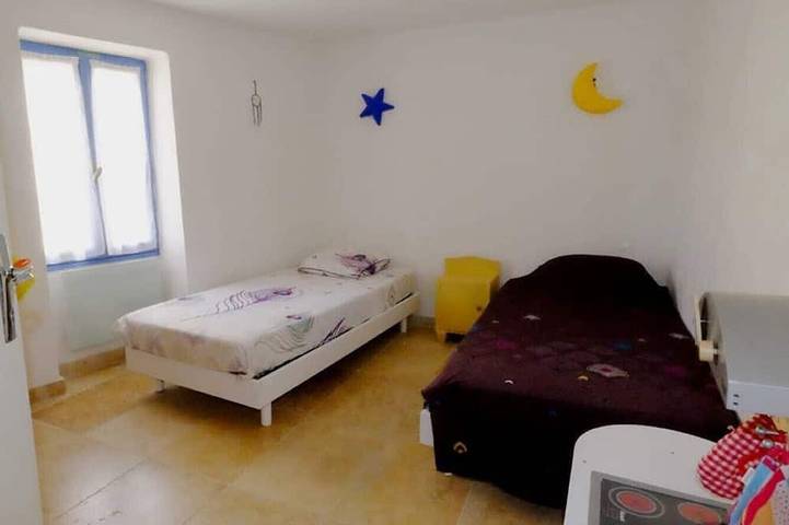 Location de vacances pour 6 personnes, avec Terrasse à Bonnieux - 2