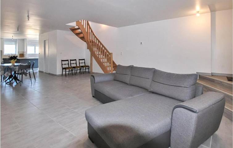 Location de vacances pour 6 personnes, avec terrasse dans Vanosc - 2