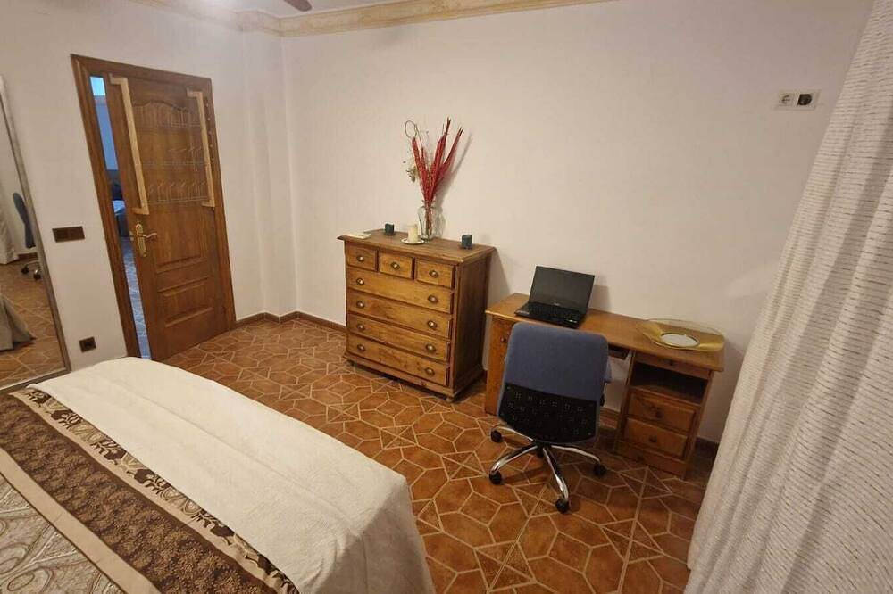 Villa avec l'une des meilleures vues de Malaga. A quelques km du centre in Ciudad Jardín (Málaga), Malaga