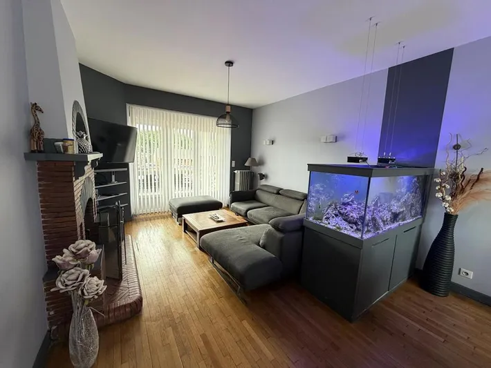Chalet para 10 personas, con balcón además de jacuzzi y piscina - 1