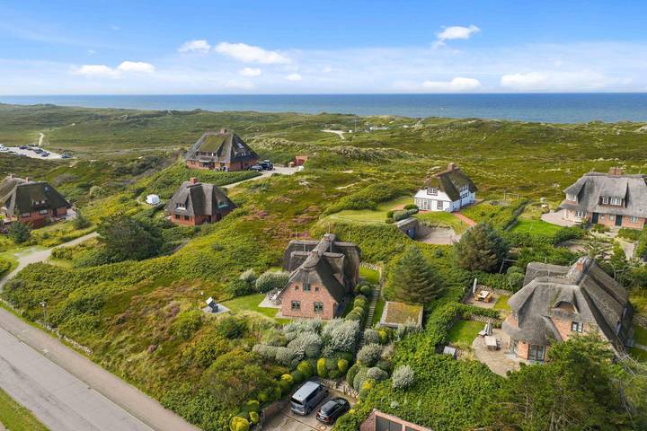 Ferienhaus für 6 Personen, mit Terrasse und Garten sowie Sauna und Ausblick in Rantum